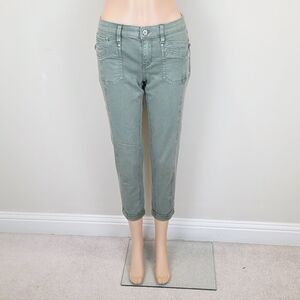 White House Black Market Feel Beautiful Green Ankle Cropped Jeans Pants